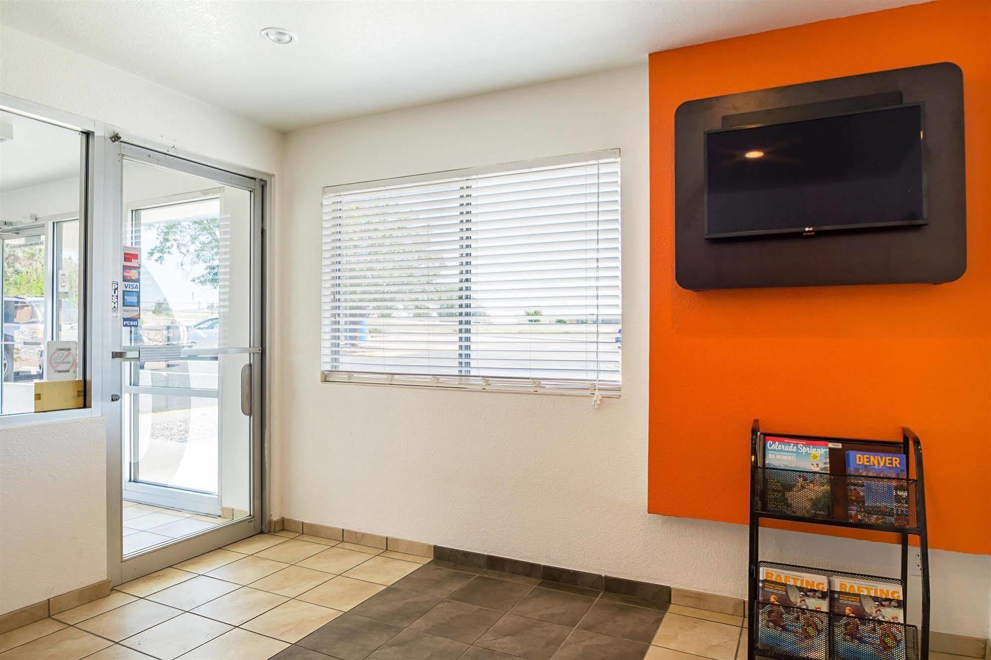 Motel 6-Pueblo, Co - I-25 Eksteriør bilde